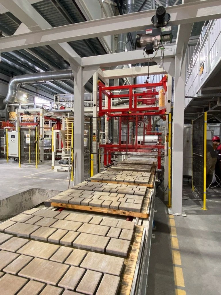 TulWoO-O1PU-min.jpg TulWoO-O1PU-min.jpg