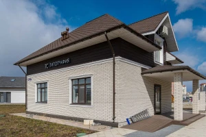 Облицовочный угловой вибропрессованый кирпич, полный прокрас, мрамор, белый