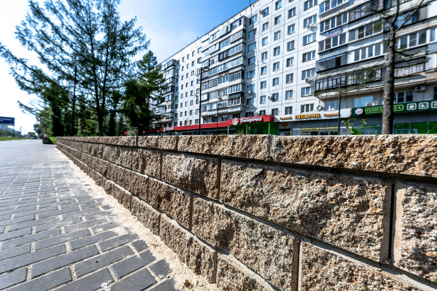 Благоустройство Комсомольского проспекта в Курчатовском районе в Челябинске