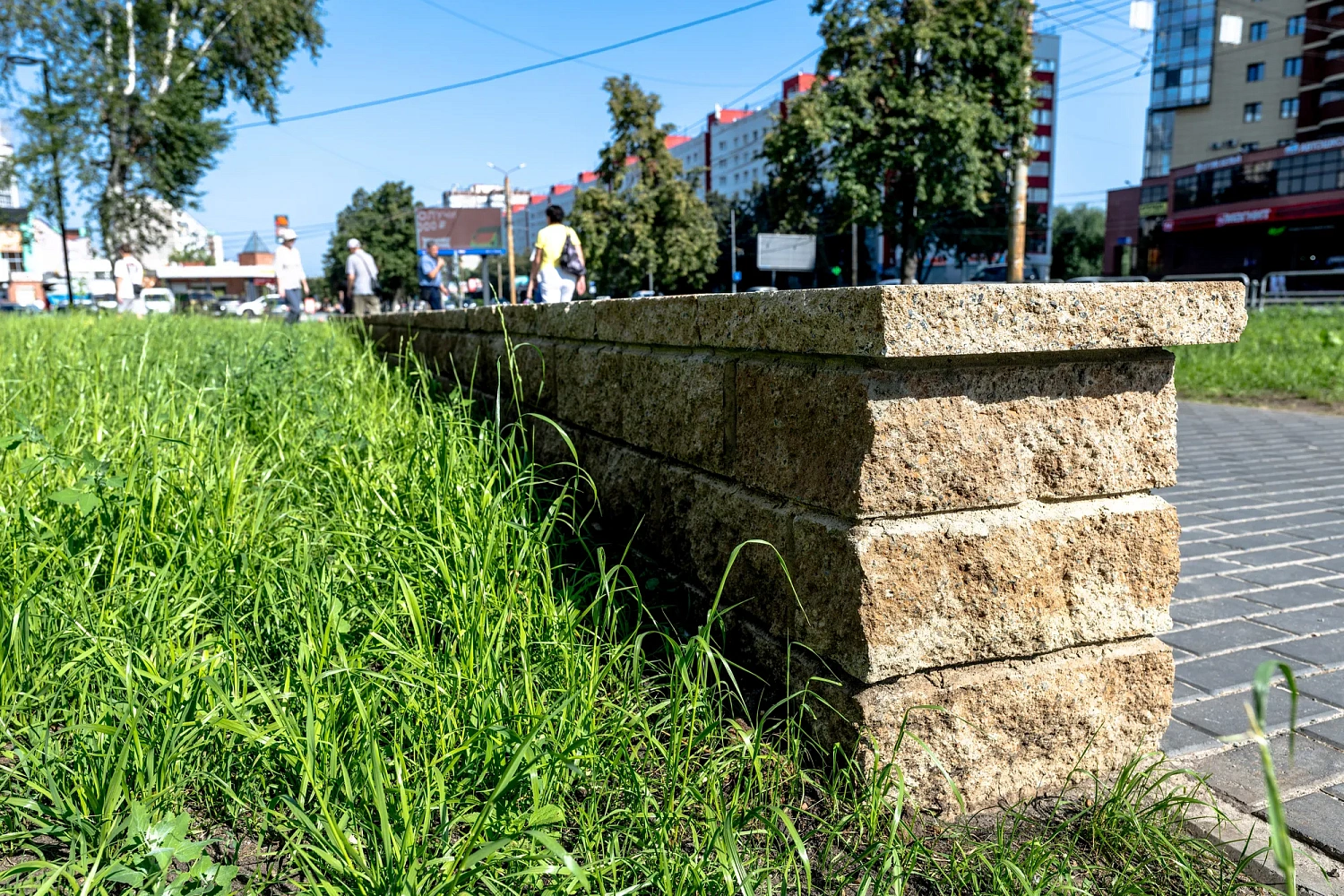 Благоустройство Комсомольского проспекта в Курчатовском районе в Челябинске